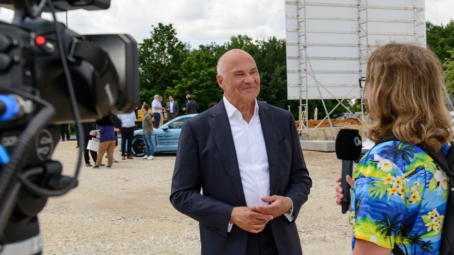 Spatenstich Porsche Zentrum Amberg